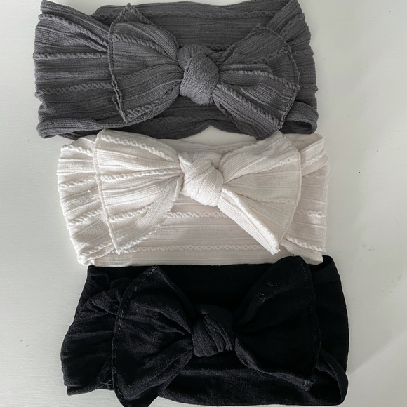 Baby Bling Bows - Picture 1 of 2